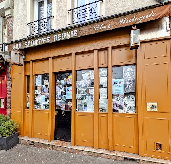 Chez Walczak, Aux Sportifs Reunis
