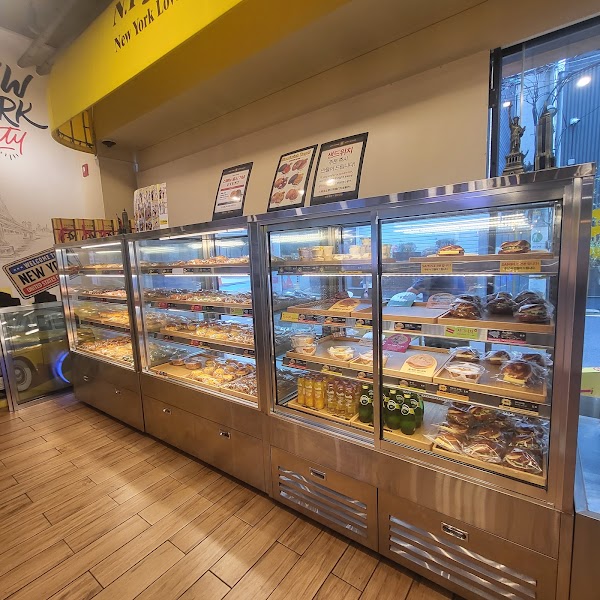 N.Y love bagel 3