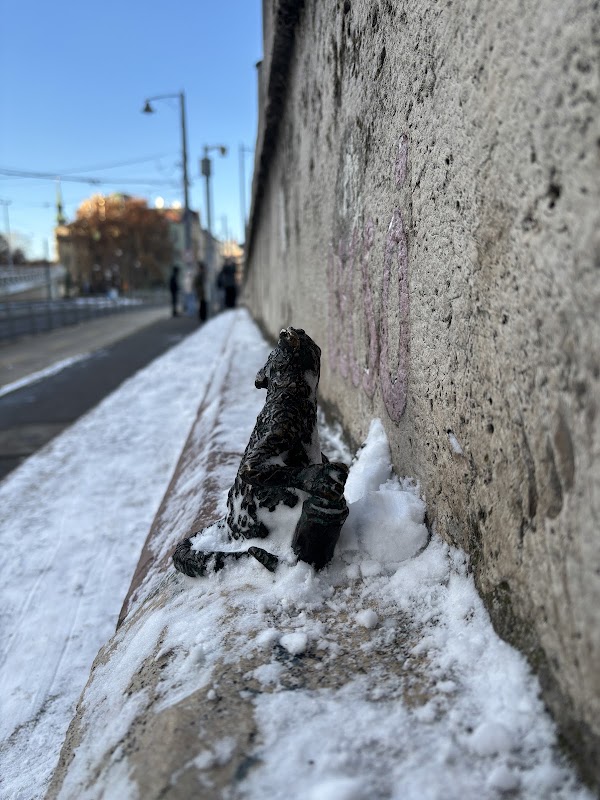 Lecso gastro rat mini statue by Kolodko 4