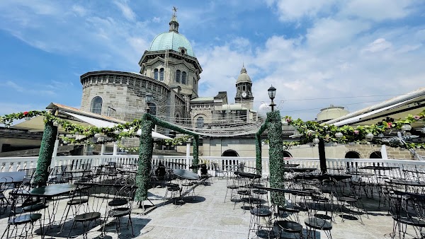 La Cathedral Cafe 2