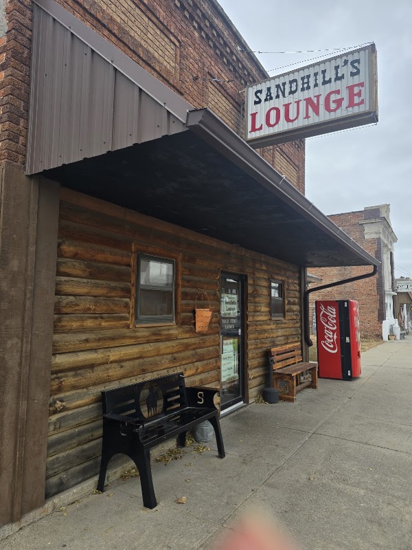 Sand Hills Lounge 1