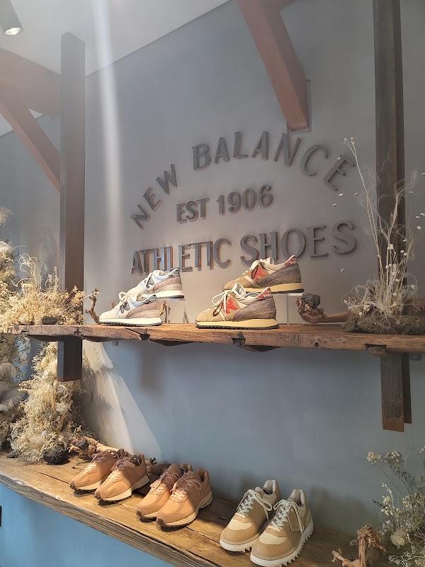NEW BALANCE BUKCHON 5