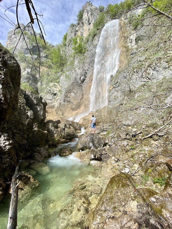 Waterfall Skakavica