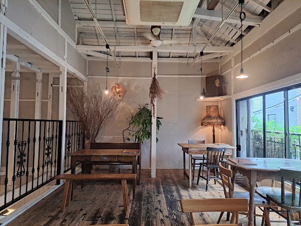 Cafe Otonova 3