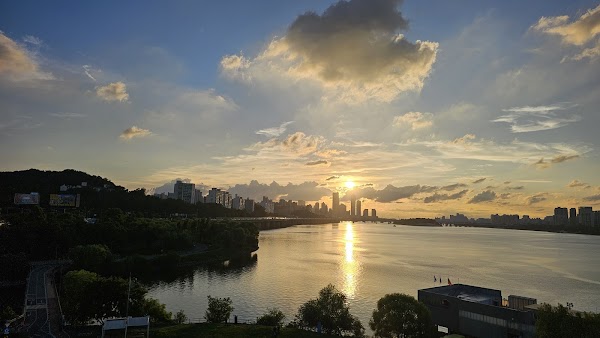 Dongjak Red Sky Cafe 4