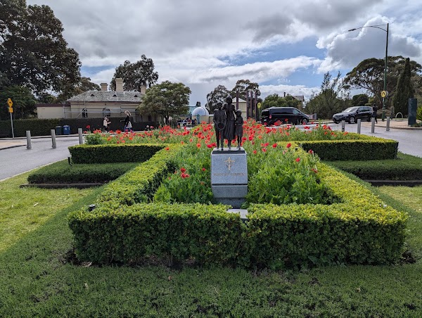 Observatory Gate Lodge 4