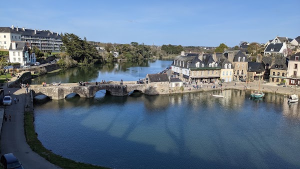 Auray