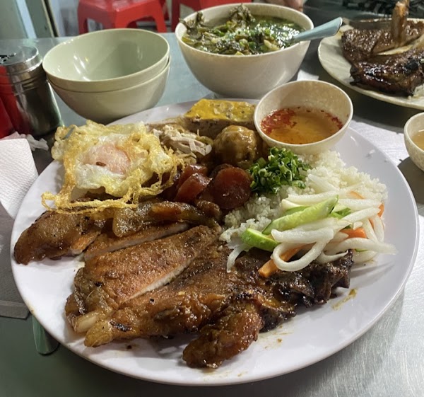 Cơm Tấm Ba Ghiền 4