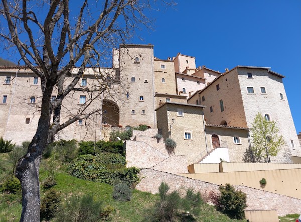 Sellano 5