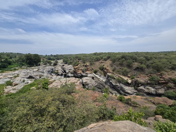 Chunchi Falls