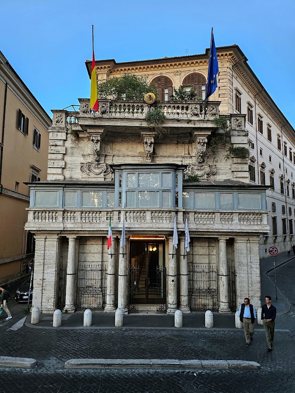 Palazzo Borghese 2