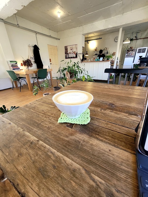 Cafe, l'atelitr le pli 2