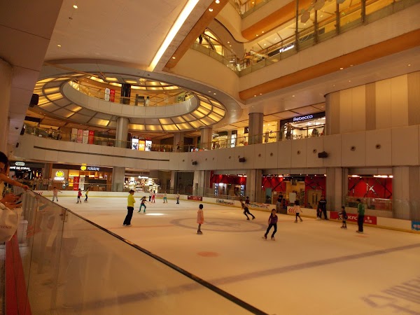 Yitian Holiday Plaza 4