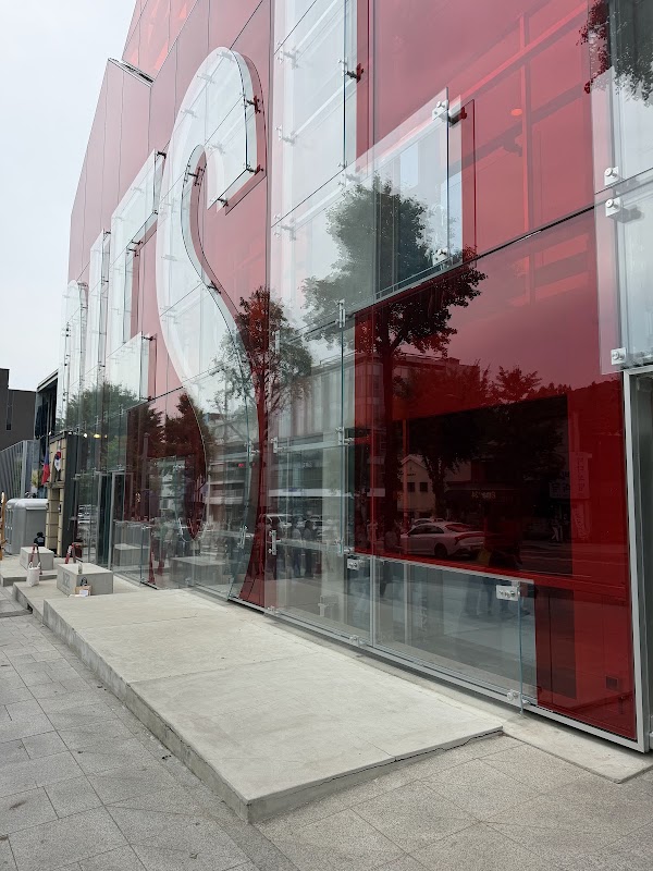 DIESEL HANNAM FLAGSHIP, SEOUL 4