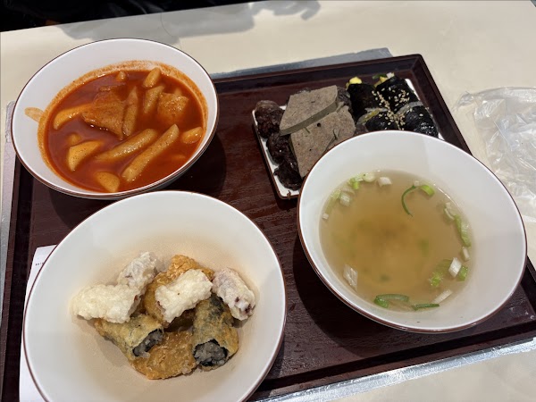 "Hyunsunine" - Korean street food chain restaurant 4