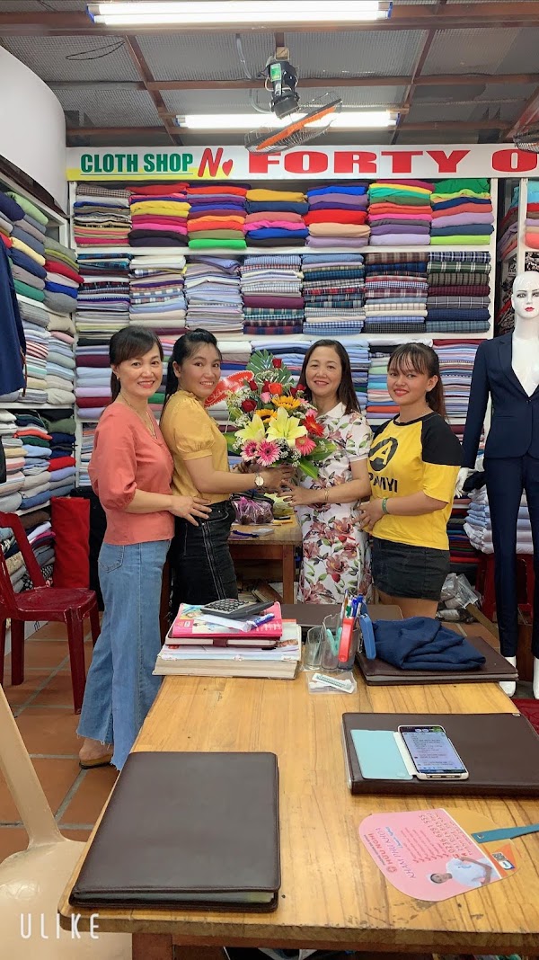 41 Tailor In Hoi An Cloth Market - The Only 41 Tailor in Hoi An 5