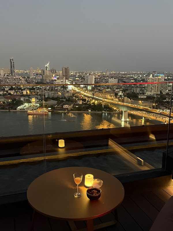 SIN Rooftop Bar Bangkok 2