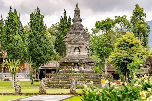 Ulun Danu Beratan Temple 4