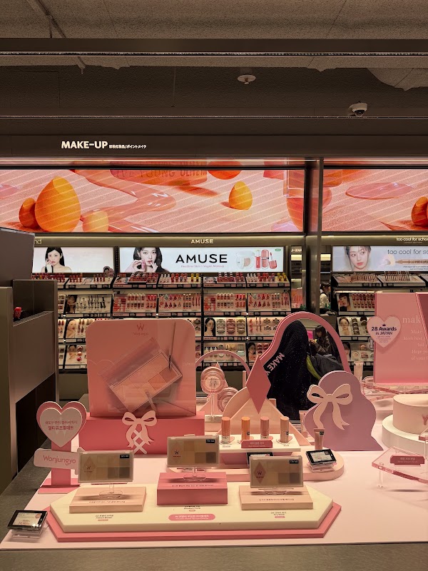 OLIVE YOUNG Central Myeongdong Town Branch 3