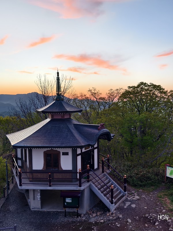 Mt. Moiwa Summit Observation Deck 2
