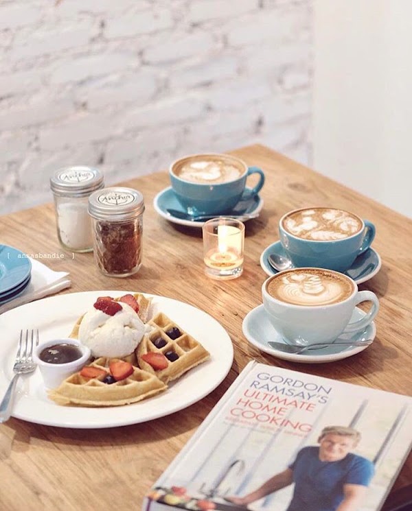 Anchor Cafe & Roastery 5