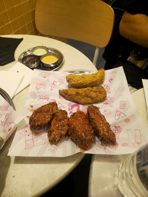 Hungry Birds Fried Chicken Beşiktaş 3