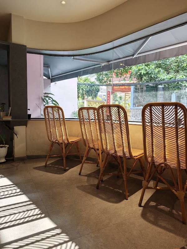 Unique Cafe 2