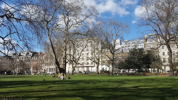 Lincoln's Inn Fields 1