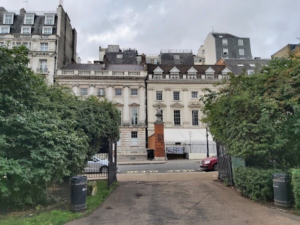 Lincoln's Inn Fields 5
