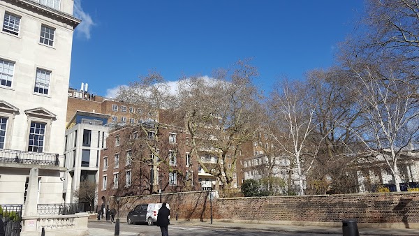 Lincoln's Inn Fields 2