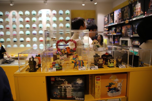 The LEGO® Store Jamsil 3
