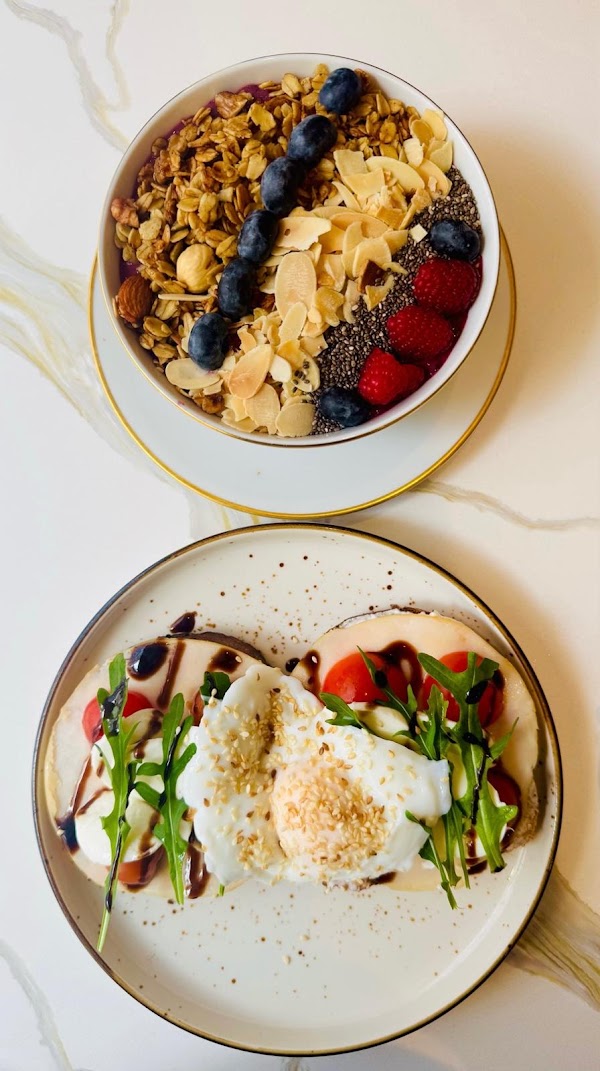 Stolia Coffeehouse & Brunch 4