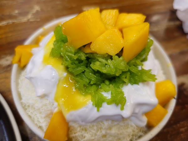 Nueng Nom Nua (Banthat Thong) 5