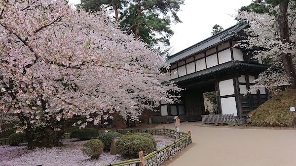 Hirosaki Castle 3