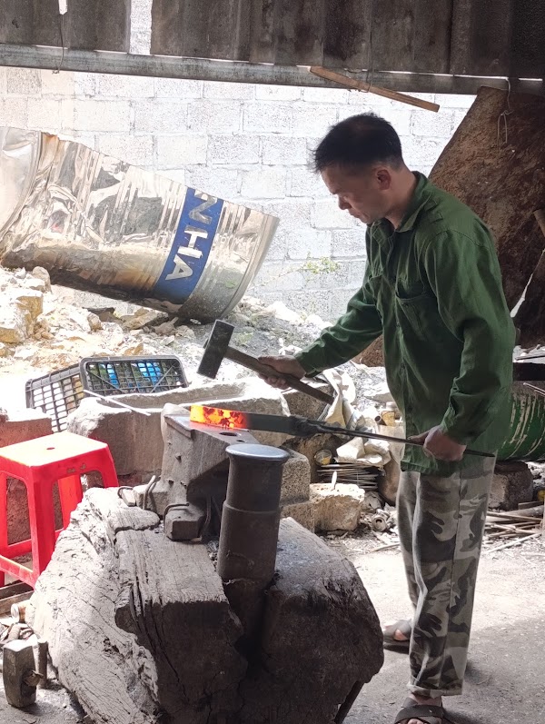 Làng Rèn Pác Rằng, Phúc Sen - Forging Village 4