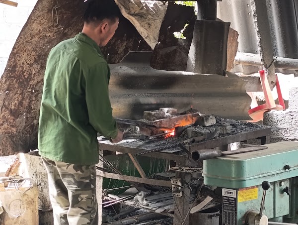 Làng Rèn Pác Rằng, Phúc Sen - Forging Village 3