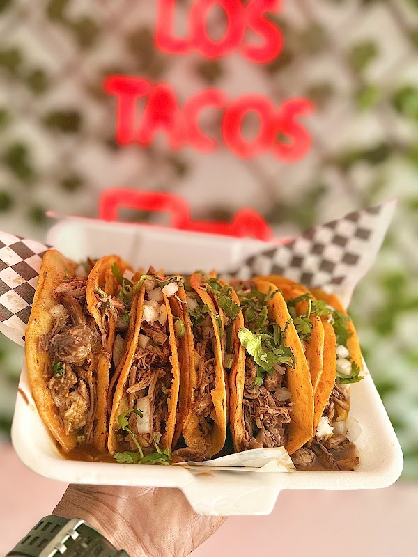 Birria Los Rojos de TJ