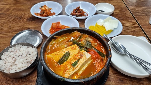 Taeyanggak