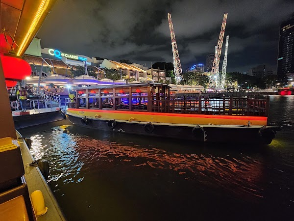 River Cruise ClarkeQuay stand 5