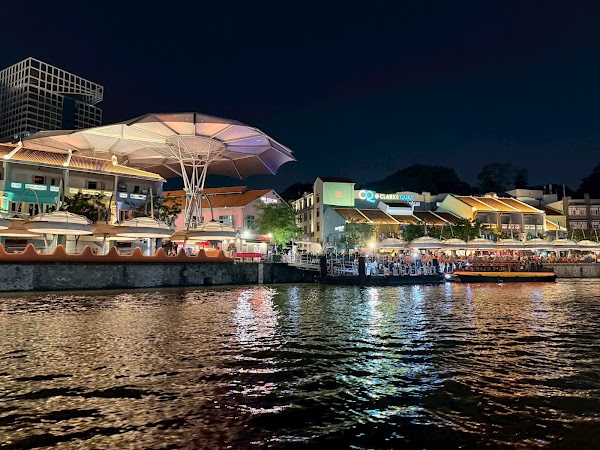 River Cruise ClarkeQuay stand 2