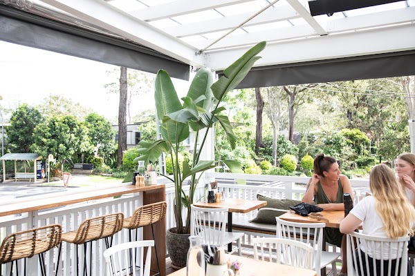 Girdlers Café - Avalon 4