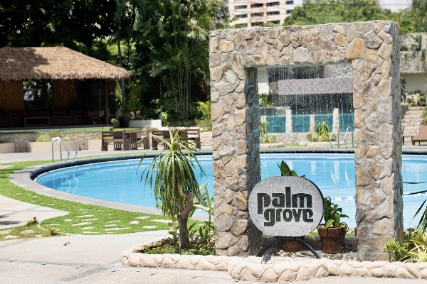 Palm Grove Bar 3