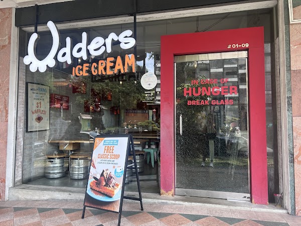 Udders Bukit Timah – Best Dessert Shop with Unique Ice Cream Flavours and Cakes