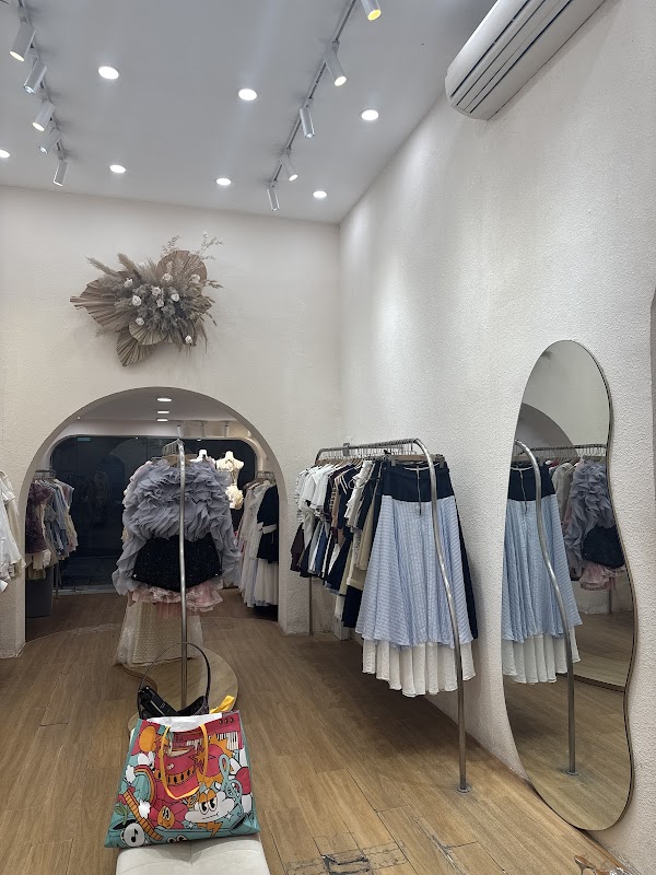 K CLOSET 3