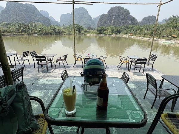 Tam Coc Pet Coffee - Drink and Food