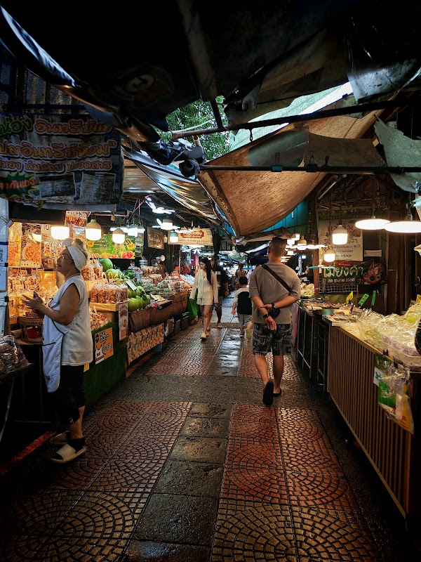 Amphawa Floating Market 5