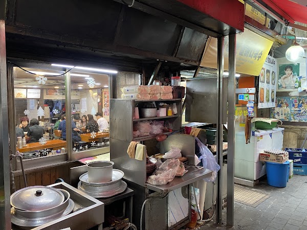 Myeongdong Grandmother Noodles 1