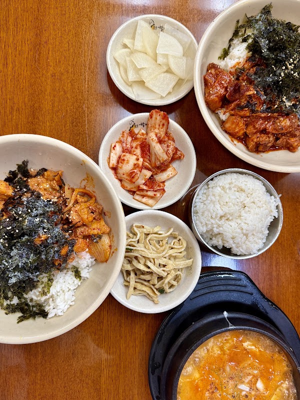 Myeongdong Grandmother Noodles 2