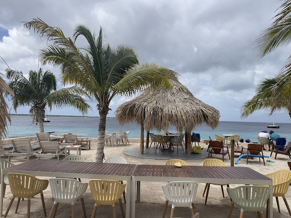 Seaside Krioyo Fusion Restaurant & Cocktail Bar 4