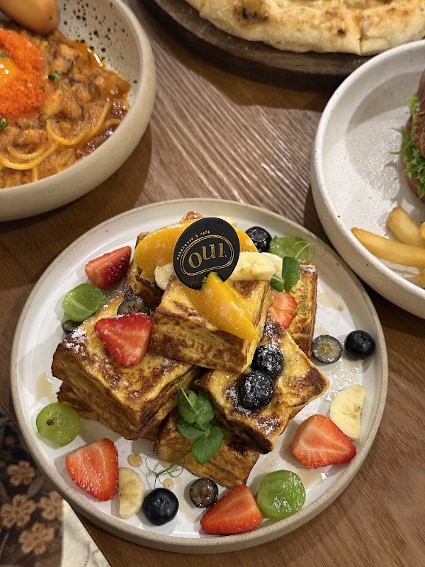 Oui Bakehouse & Cafe 4